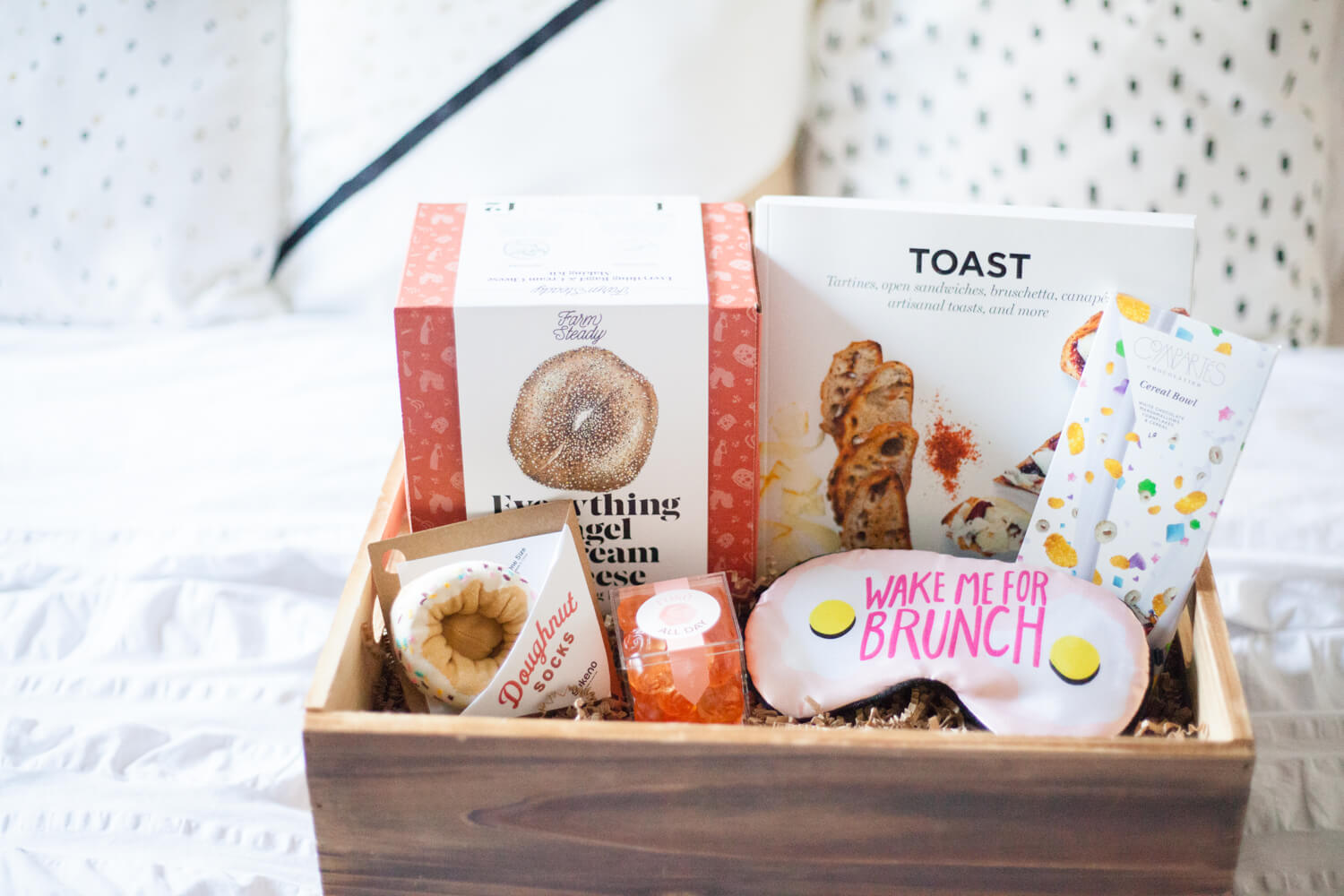Brunch-themed adult gift basket idea
