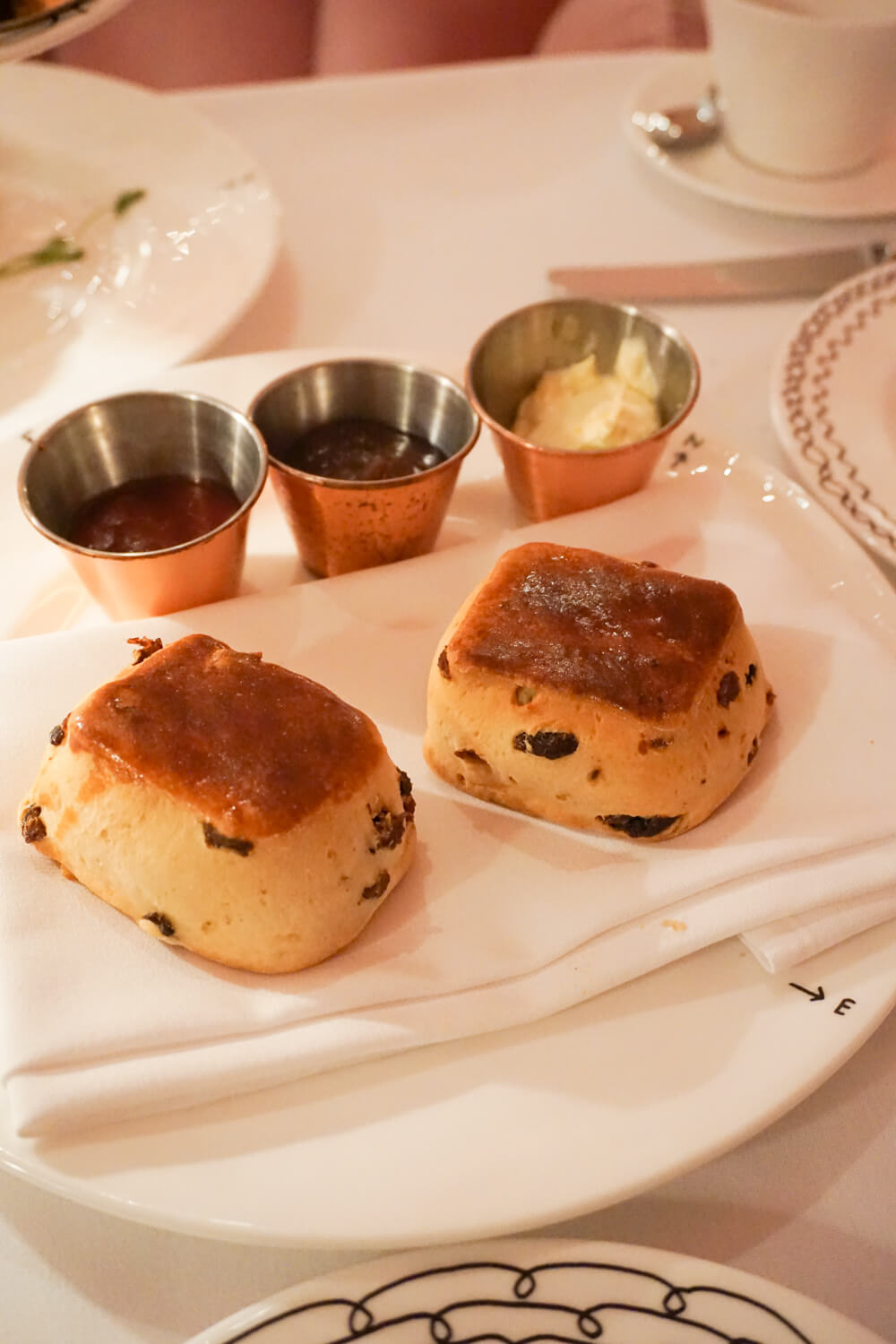 5-Day London Itinerary: Sketch for Afternoon Tea