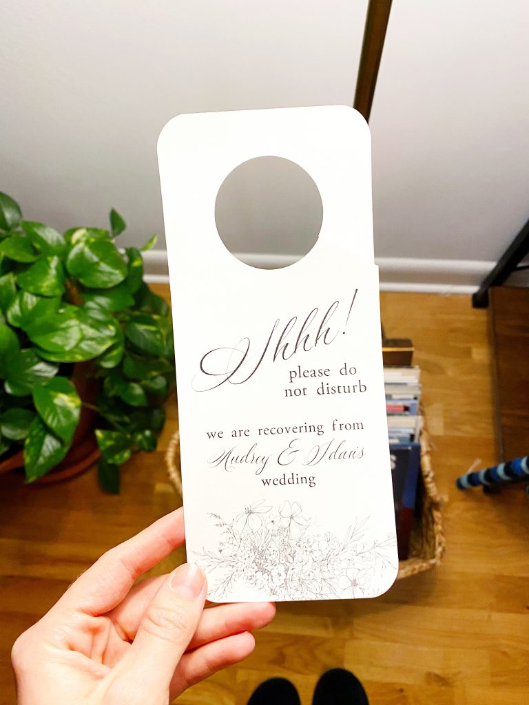 Cricut DIY Door Hangers Wedding